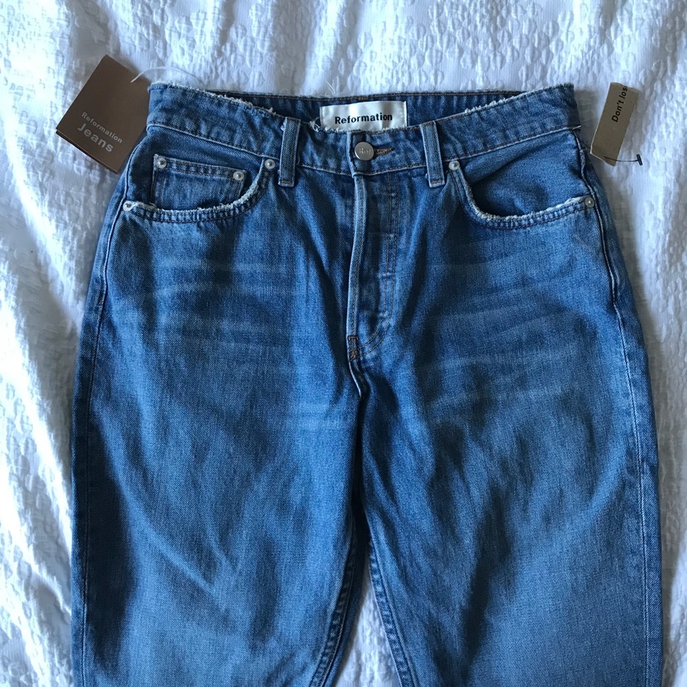 HP 🎊 REFORMATION Petite Brooke High Jean NWT - Picture 1 of 8